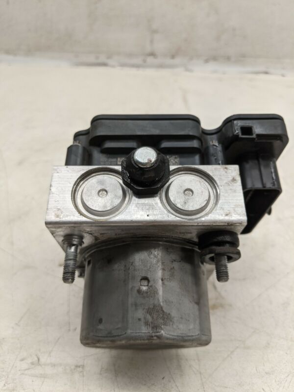 6006363-00-D ⭕ 12-15 Tesla Model S ABS Anti-Lock Pump Hydraulic Control Module 6006363-00-D