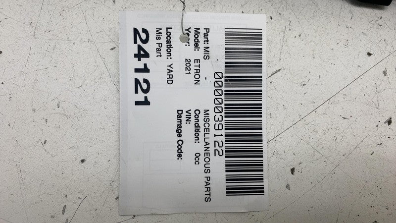 4KE804367 ⭕ 21-23 E-Tron Quattro Front Bumper Reinforcement Crossmember Bracket 4KE804367