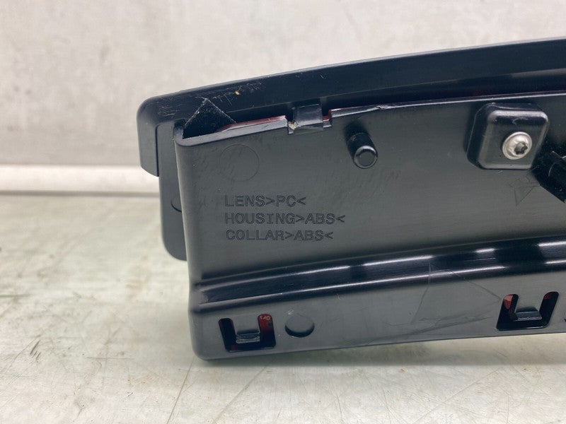 1077405-00-F ⭕ 17-23 Model 3 Rear Package Tray Lamp Inner 3rd Brake Stop Light 1077405-00-F