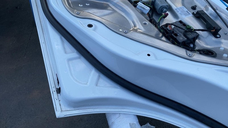 ⭕ 14-16 Mercedes-Benz E350 E-Class Rear Passenger Right Door Assembly White 149