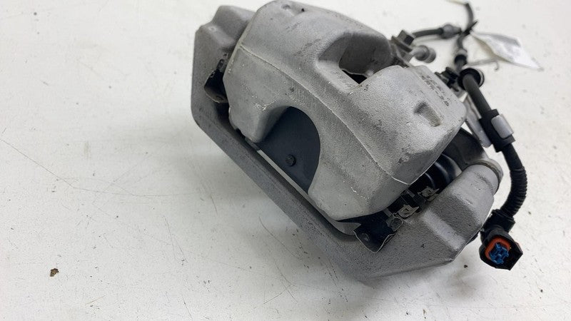 ⭕ 2020-2024 Tesla Model Y Rear Right Caliper + Brake Hose Line BASE 10