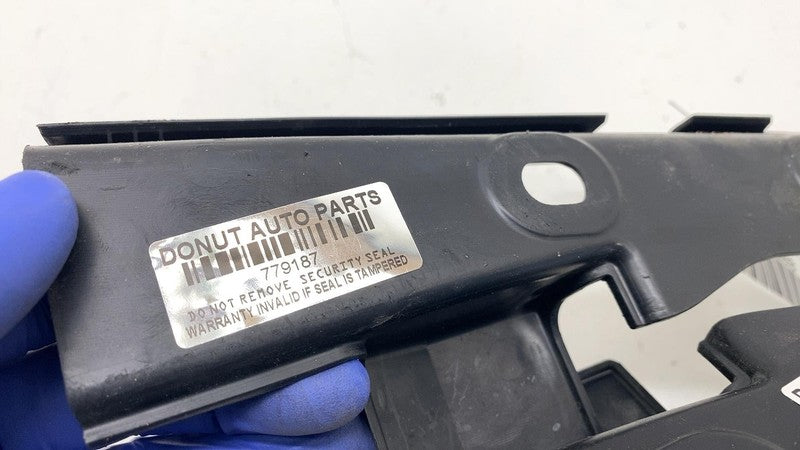 PT00449333B ⭕ 22-24 Rivian R1T Front Left & Right Trough Finisher Trim PT00449332/PT00449333