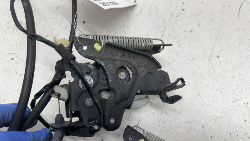 ⭕17-23 BMW 540i Front Hood Latch Latch Lock Actuator w/ Cable Assembly