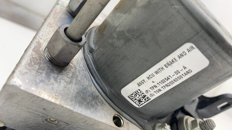 104474500B ⭕ 2017-2023 Tesla Model 3 M3 Anti-Lock Brake System ABS Pump Module 1044745-00-B