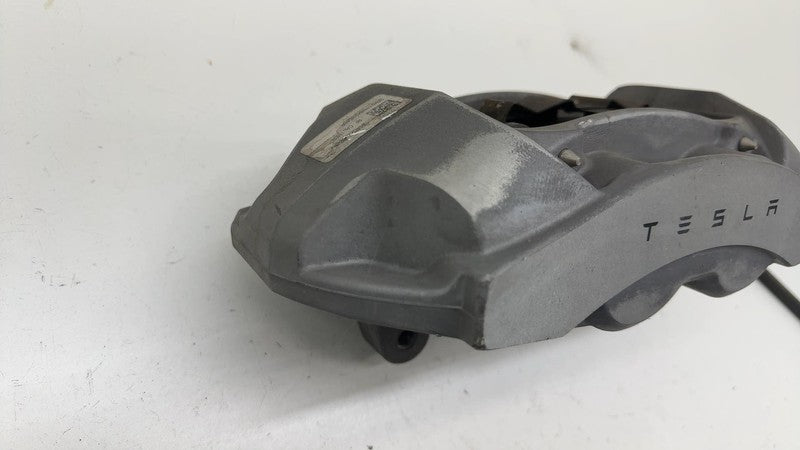 1044622-00-E ⭕ 2017-2023 Tesla Model 3 Front Right Caliper w/ Brake Hose Line RH 1044622-00-E