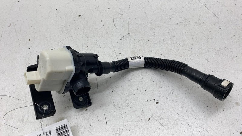 ⭕ 2017-2020 Maserati Ghibli Fuel Emission System Leak Detection Pump &