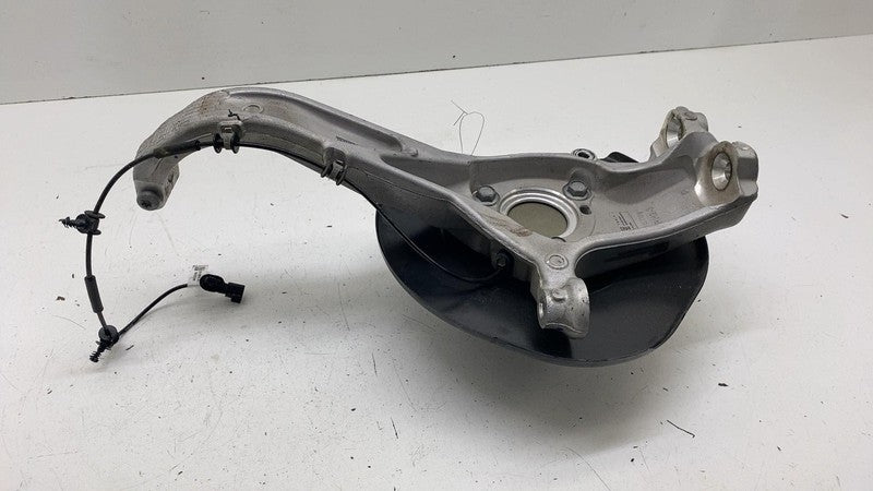 134465200B ⭕ 24-25 Model 3 Front Right Spindle Knuckle + Hub (Non-Driven) RH 1344316-00-D