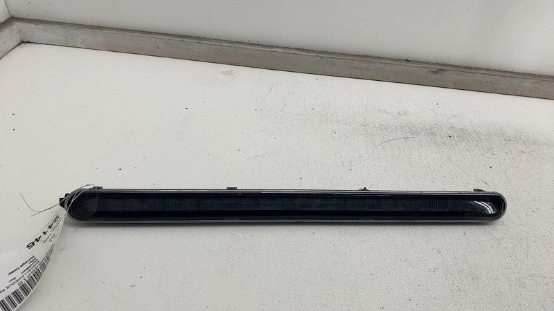 PT00000468 ⭕ 22-24 Rivian R1T Trunk Pick Up Box Right Side Courtesy Light Lamp PT00000468