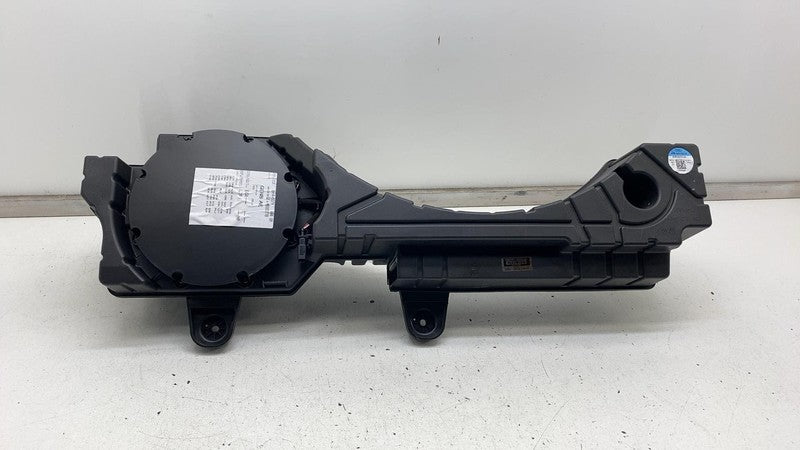 4KE 035 621 A ⭕ 2019-2023 Audi E-Tron Rear Subwoofer Speaker Base Box Assembly OEM 4KE035621A
