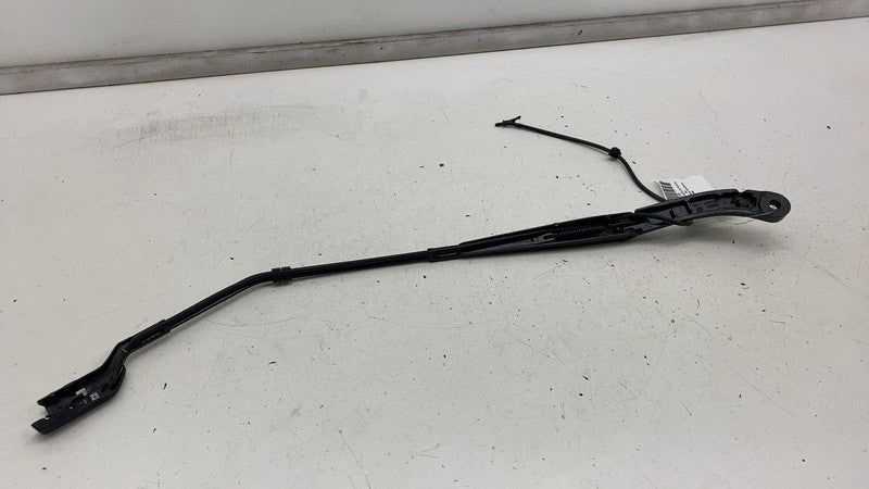 ⭕ 2020-2023 Tesla Model Y Front Passenger Side Windshield Wiper Arm Ri