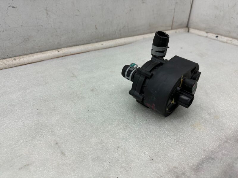 2016-2020 Tesla Model S MS Electric Auxiliary Coolant Water Pump w/ Bracket Assy