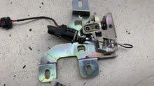 ⭕ 2022 Rivian EDV-700 Van Driver Side Door Latch Assembly Left PT00052937-E