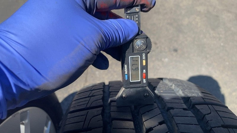 ⭕ 13-14 Mercedes-Benz B-Class Electric Drive Pair of 2 17" Wheel Rim w/ Tire OEM