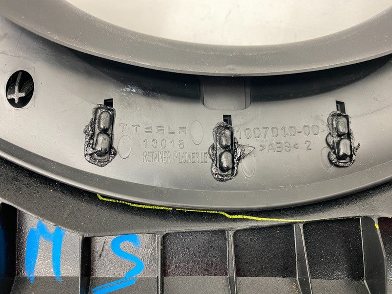 100240522H ⭕ 2016-2020 Tesla Model S X Left Dashboard Lower Dash Trim Retainer 1002405-22-H
