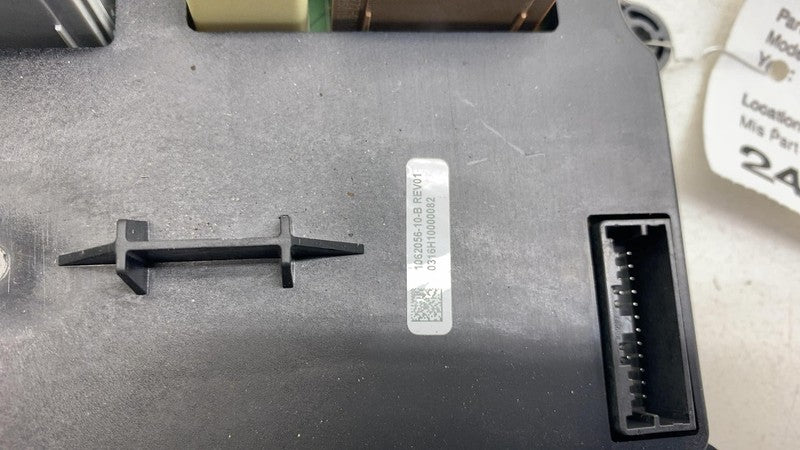 ⭕2016-2020 Tesla Model X Rear Falcon Controller Door Control Module 10