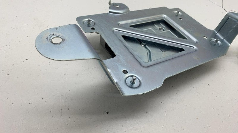 ⭕ 21-24 Ford Mustang Mach-E Audio Sound Amplifier Control Module RJ8T-