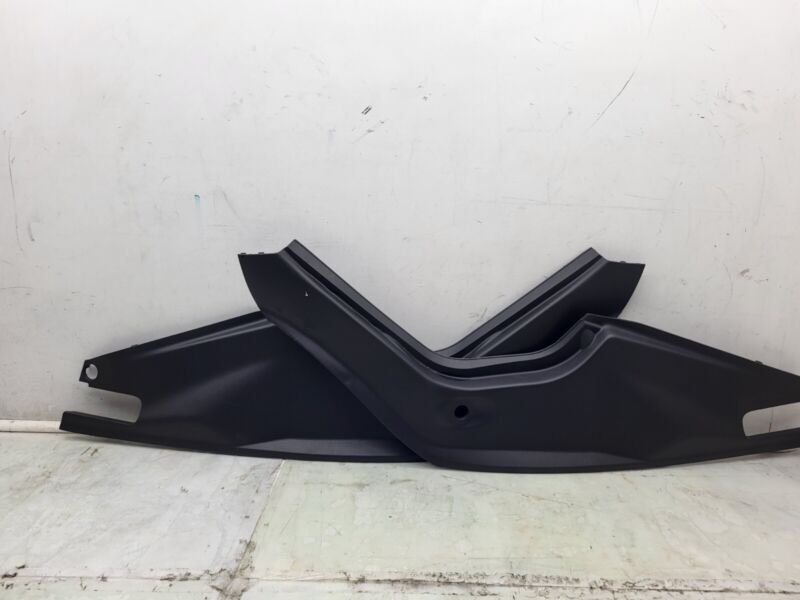 1006328-00-F ⭕12-15 Model S Front Left & Right Underhood Apron Trim 1006328-00-F/1006327-00-E