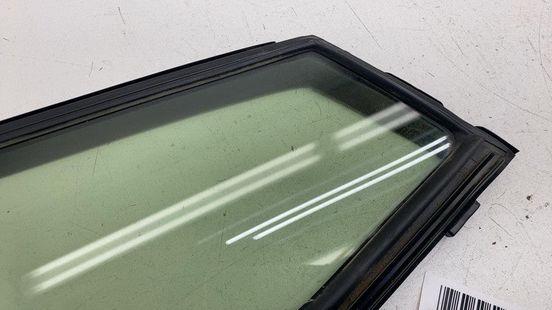 6821547020 ⭕2023-2025 Toyota Prius Front Passenger Door Vent Window Glass Right 68215-47020