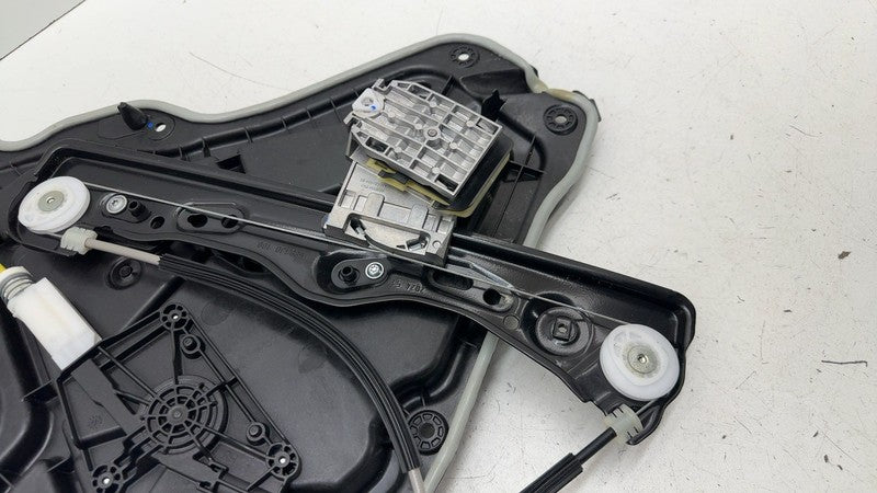 ⭕ 2025-2026 Tesla Model Y Rear Right Door Window Regulator & Motor 200
