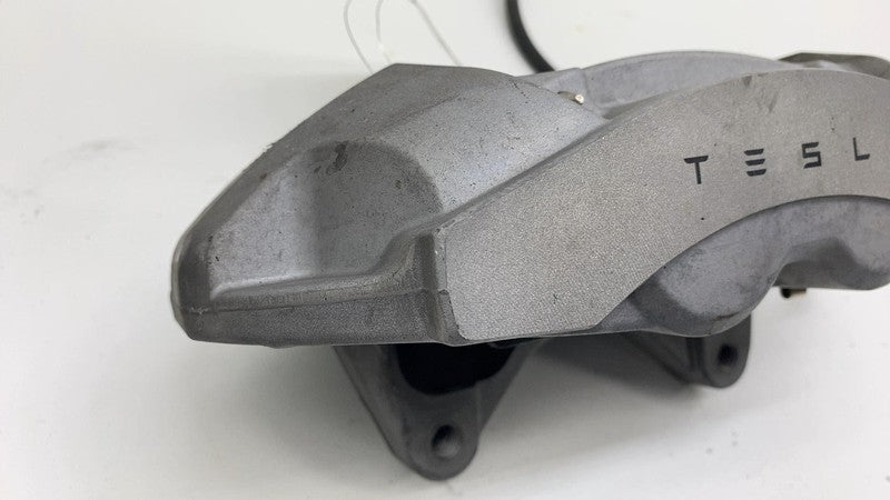 104462200E 2017-2023 Tesla Model 3 M3 Front Passenger Side Caliper w/ Brake Hose Line Right