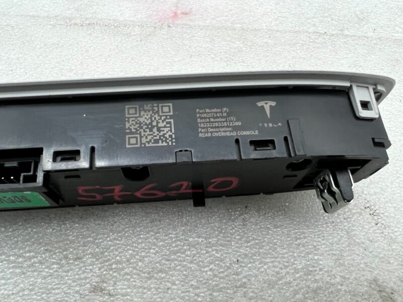 1092575 01 H ⭕ 2017-2022 Tesla Model 3 Rear Dome Lamp Overhead Console Light 1092575-01-H OEM