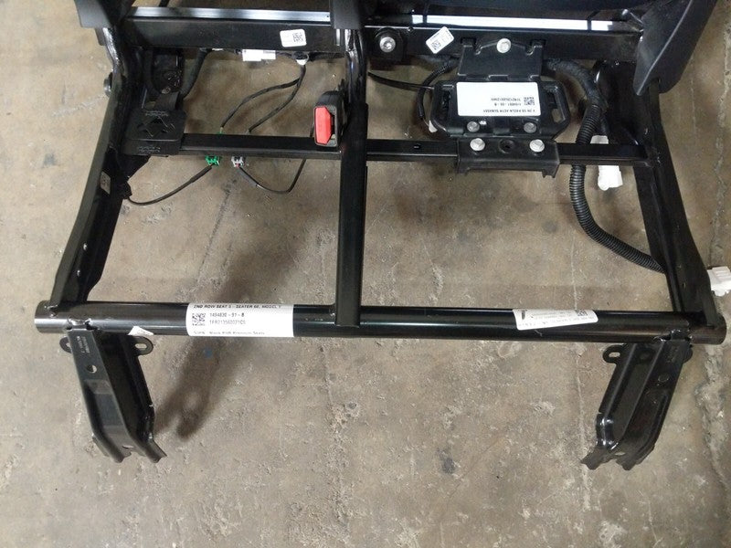 1494830 91 B ⭕ 2020-2022 Tesla Model Y MY Left 2nd Row Seat (5-Seater) Frame & Upper Cushion
