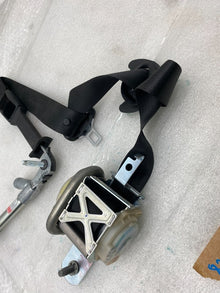 ⭕ 16-20 Tesla Model S Front Right 1st Row Seat Belt & Retractor RH 1079278-03-C
