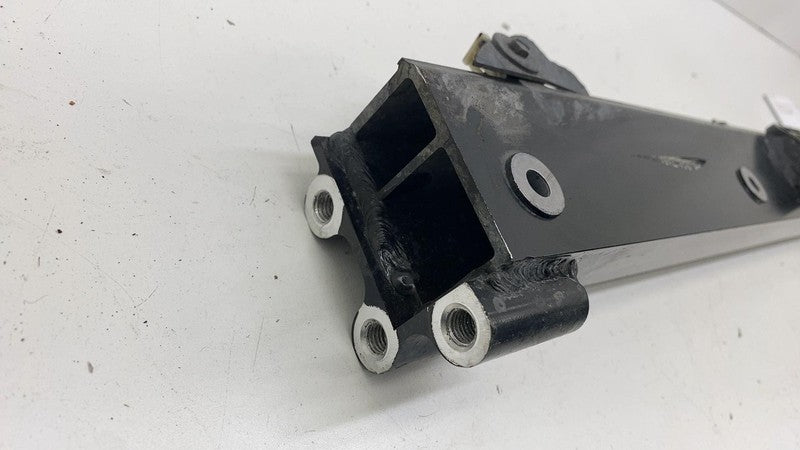 ⭕ 2018 BMW i3 I01 Rear Reinforcement Beam Support Bracket Assembly