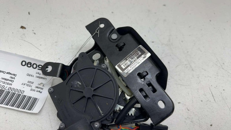 ⭕ 20-25 Model Y Rear Liftgate Tailgate Decklid Lock Latch Actuator 150