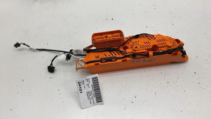 104512700C ⭕12-20 Model S X PCBA High Voltage Battery Rapidmate Ancillary Unit 1067266-00-A