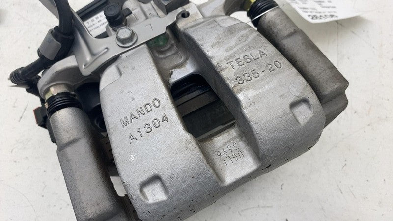 ⭕ 2020-2024 Tesla Model Y Rear Left Caliper w/ Brake Hose Line LH 1044