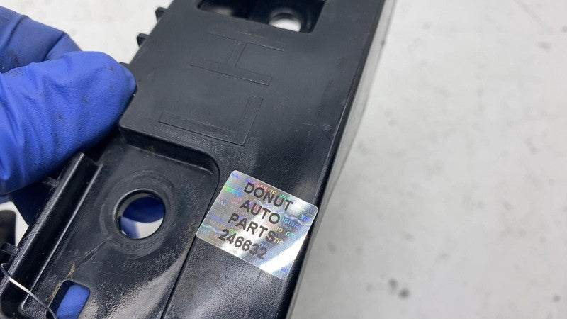 ⭕ 2017-2023 Model 3 Rear Left Retainer Wing & Tail Light Bracket LH 10