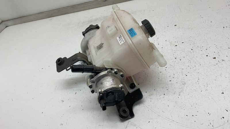 H25431CV002 2022-2024 Kia EV6  Radiator Coolant Reservoir Expansion Tank Electric Water Pump