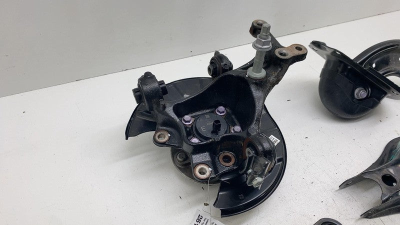 ⭕23-24 Toyota Prius Rear Right Spindle Knuckle w/ Wheel Hub & Control Arm RH FWD