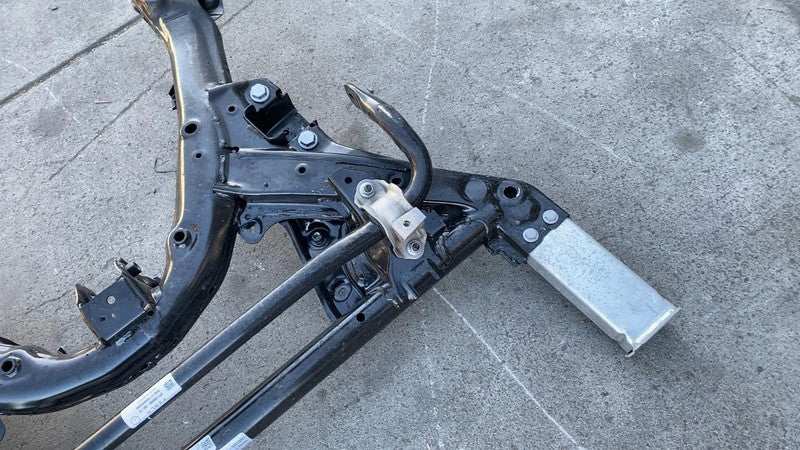 ⭕ 20-23 Model Y Front Subframe Crossmember Cradle w/ Stabilizer Bar 10