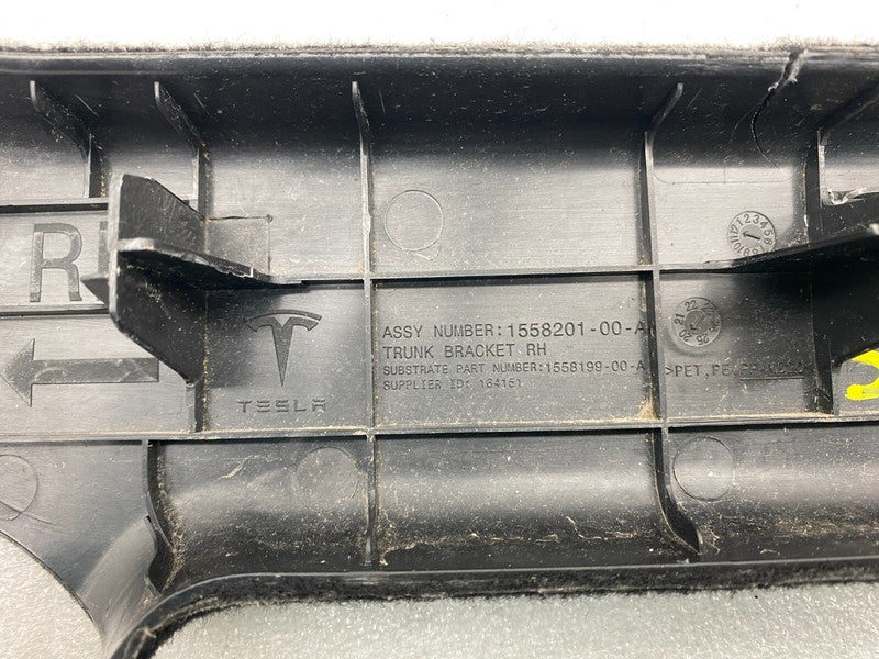 1558201 00 A ⭕20-24 Model Y MY Rear Passenger Side Trunk Boot Trim Bracket Right 1558201-00-A