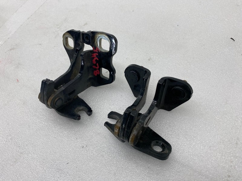 ⭕2017-2023 Tesla Model 3 Rear Left Door Upper & Lower Right Hinge Closure Assist