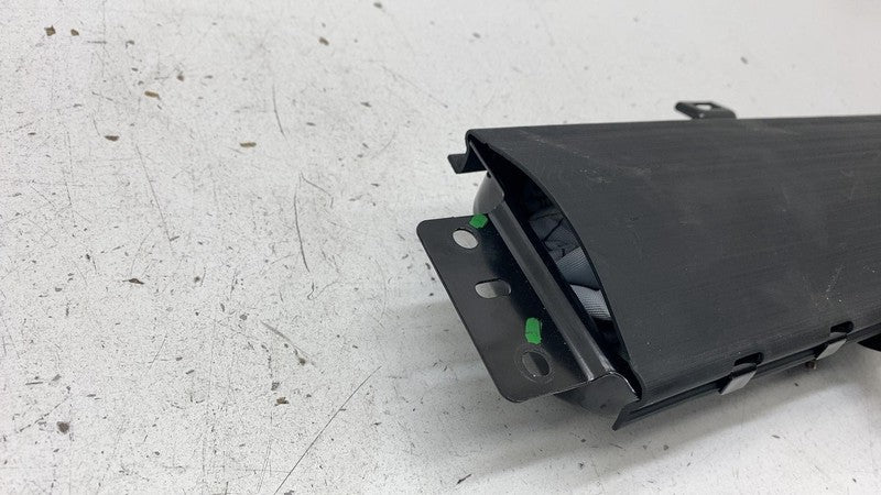 PT0000829H 2022-2024 Rivian R1S R1T Front Driver Side Lower Knee Safety Airbag Left LH Assy