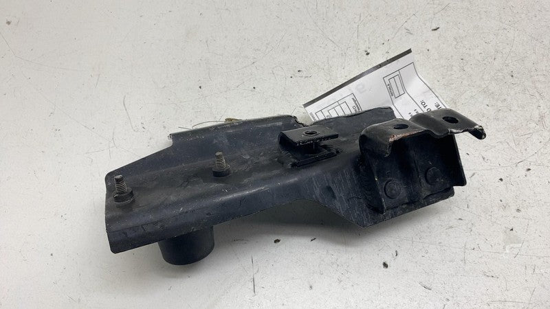 ⭕ 16-20 Tesla Model X Front Bumper Reinforcement Ankle Catcher Bracket