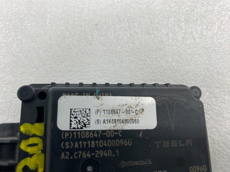 110864700C ⭕16-20 Tesla Model S X 3 Seven Pin Perpendicular Radar Sensor 7-Pin 1108647-00-C