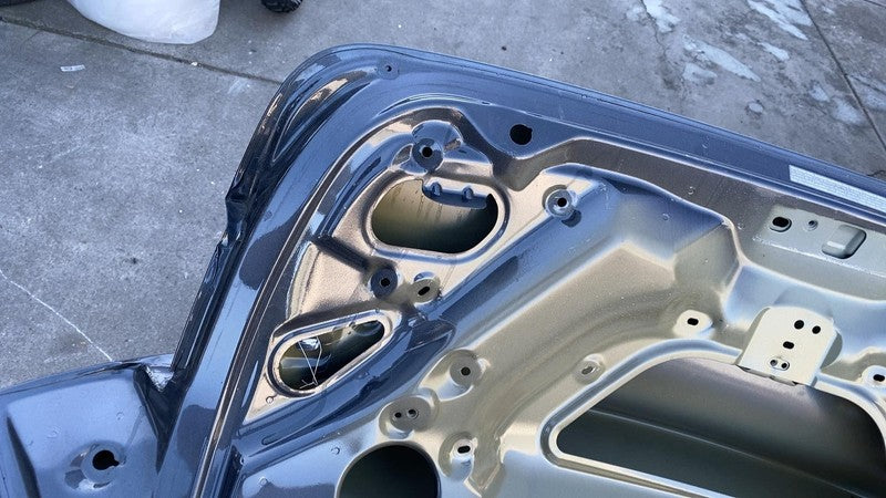 2017-2020 Tesla Model 3 M3 Rear Trunk Tailgate Liftgate Decklid Shell Panel Assy