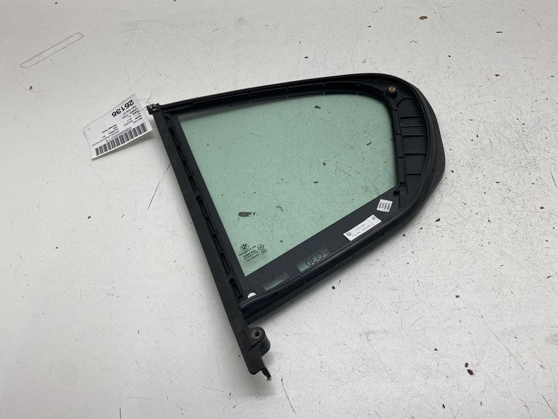 ⭕ 2017-2023 BMW 540i Rear Right Side Door Quarter Window Vent Glass OE