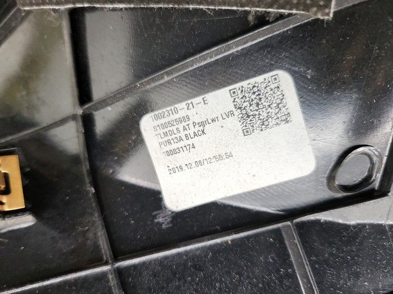 100231021E ⭕ 16-20 Model S X Lower Right Dashboard Trim Instrument Panel Cover 1002310-21-E