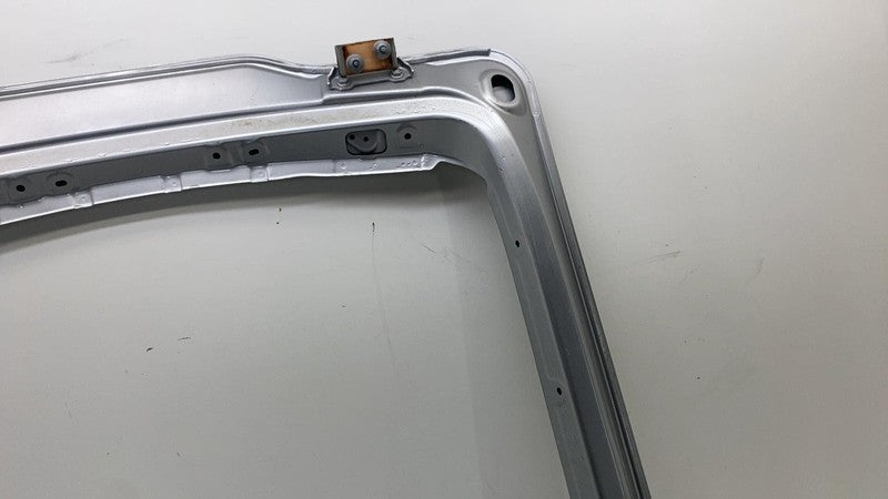 ⭕ 2023-2024 Toyota Prius Rear Trunk Tailgate Hatch Liftgate Assy Silve