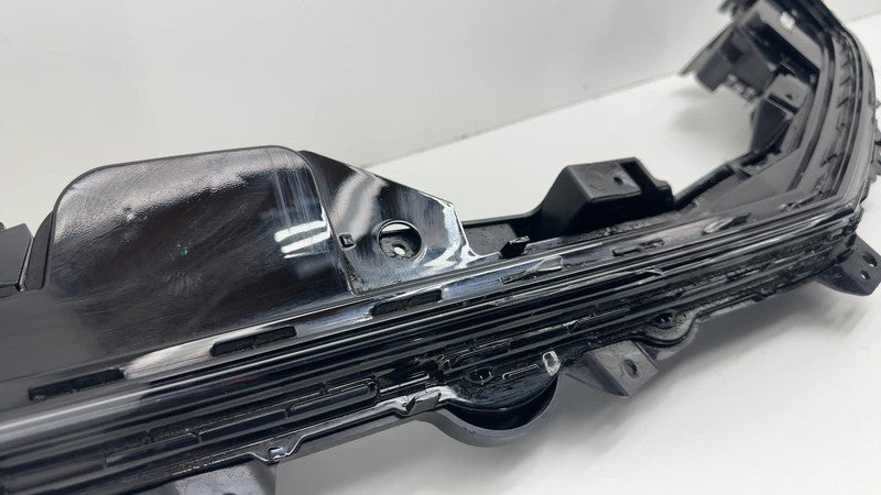 85671430 ⭕ 2024-2025 Acura ZDX Front Driver Left Light Bar Decorative Lamp 85671430 OEM