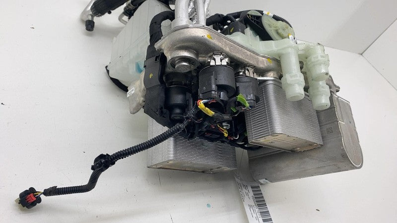 ⭕ 2020-2023 Tesla Model Y Supermanifold Refrigerant Chiller w/ Coolant