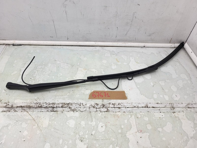 ⭕ 2016-2020 Tesla Model X Front Windshield Wiper Arm and Blade Left 1046669-00-C