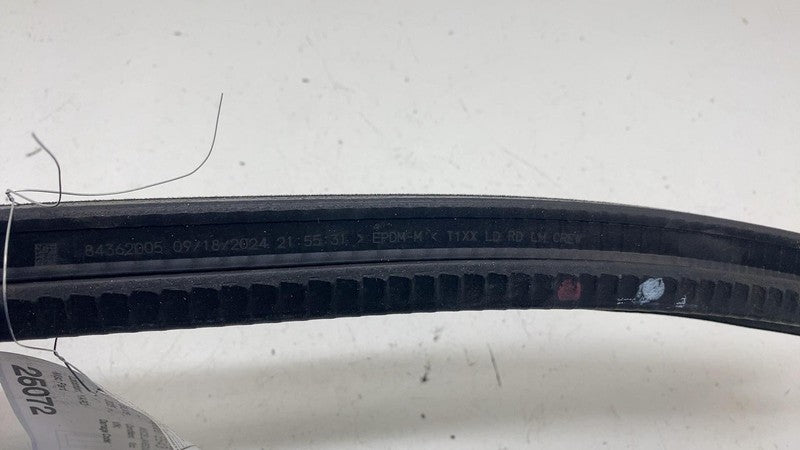 84362005 ⭕19-25 Chevrolet Silverado 1500 Rear Left Side Door Window Inner Seal 84362005