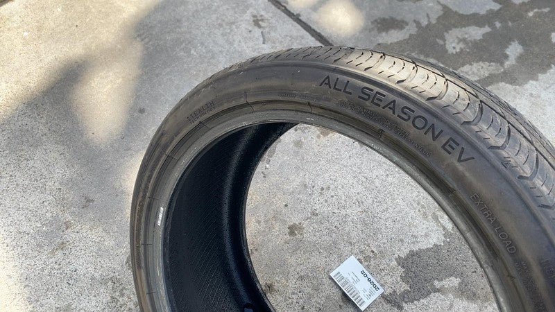 ⭕ Radar All Season EV 235/40ZR19 96W Tubeless Radial Tire