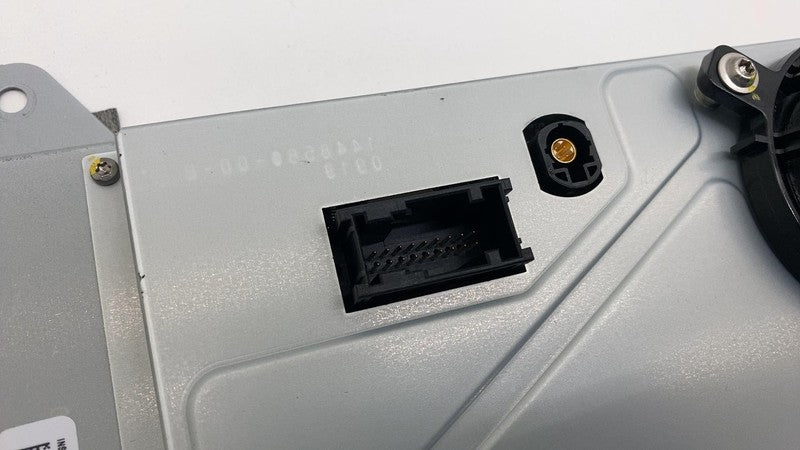 144793400D 2016-2020 Tesla Model S X Display Screen MCU Media Control & Cluster Speedometer